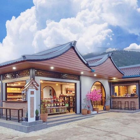 Ban Rak Thai Mi Wo Homestay المظهر الخارجي الصورة